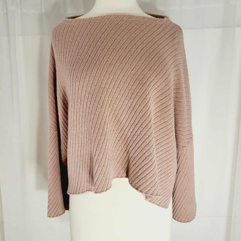FREE PEOPLE XS Cropped Belle Sleeve Sweater